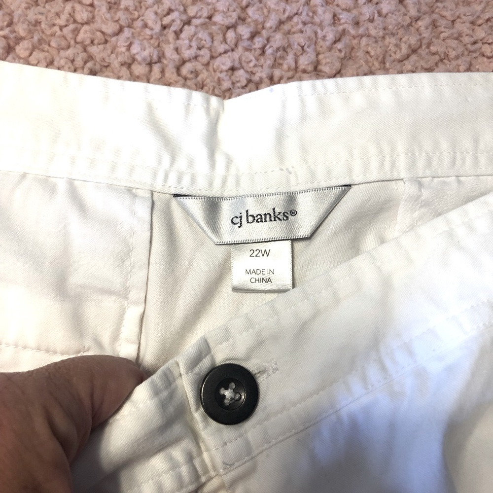 CJ Banks Capris
